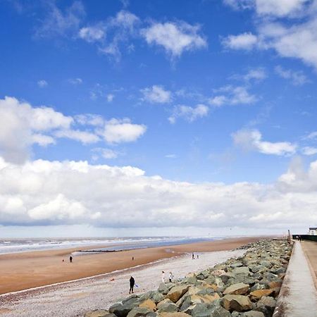 Golden Sands Holiday Park Kinmel Bay Exteriör bild